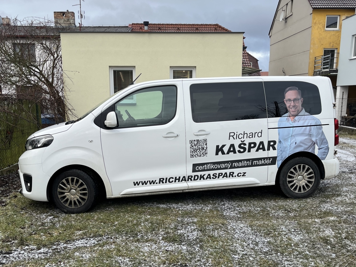 Realizace lepené reklamy od Tiskárny RUDI Tábor